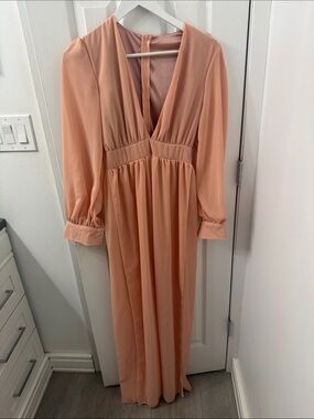 Peach Long Sleeve V-Neck Maxi Dress